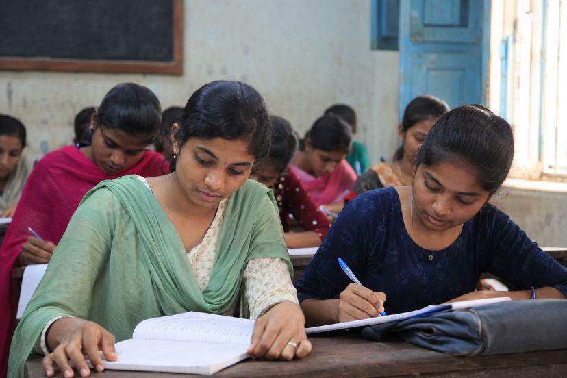 Class 11-12 Science Batches - State Board, CBSE & ISC program at Dreamzz Academy